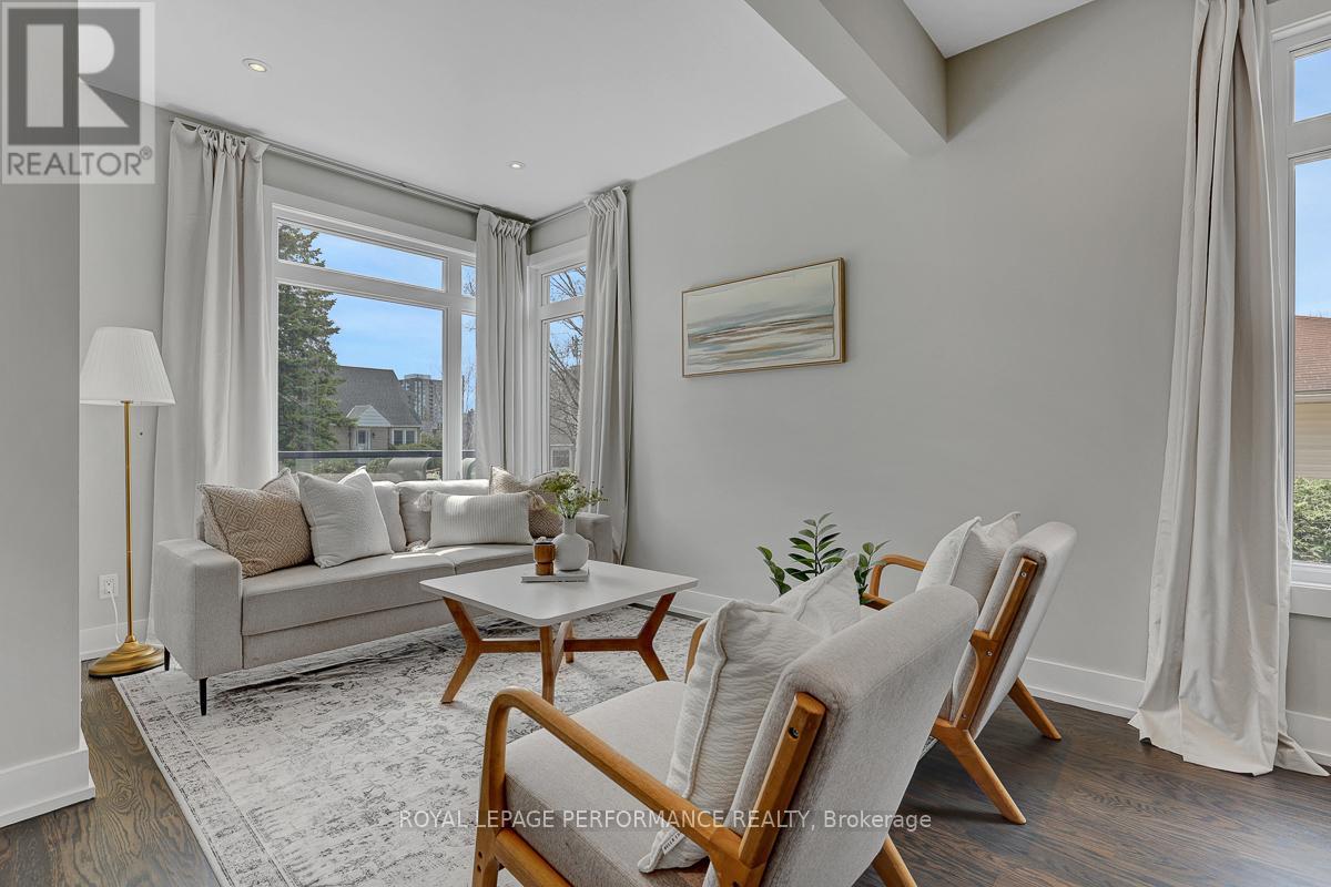 1285 Livingstone Avenue, Ottawa, Ontario  K1H 7P7 - Photo 3 - X13047262