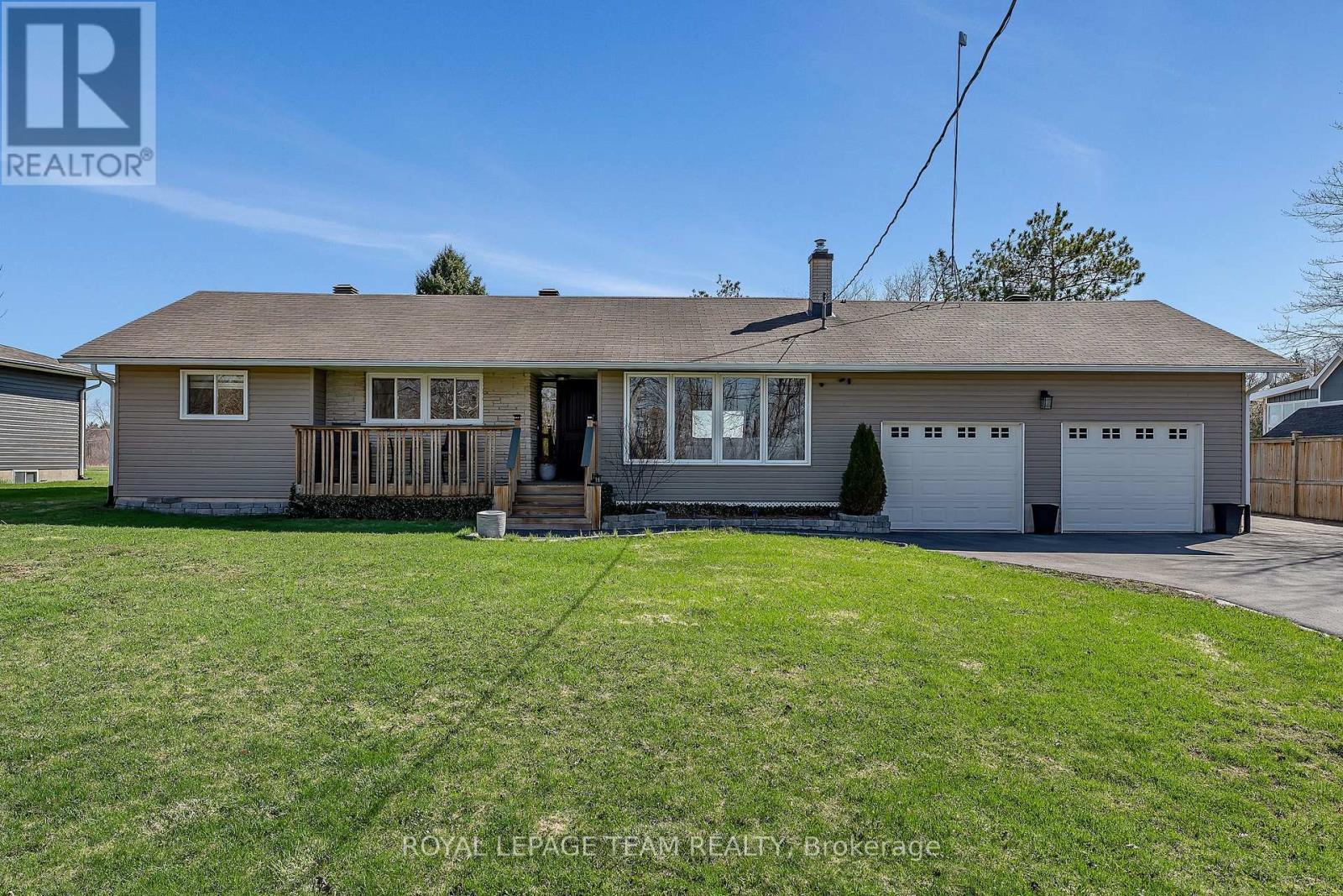 1923 JOANISSE ROAD, Clarence-Rockland, Ontario