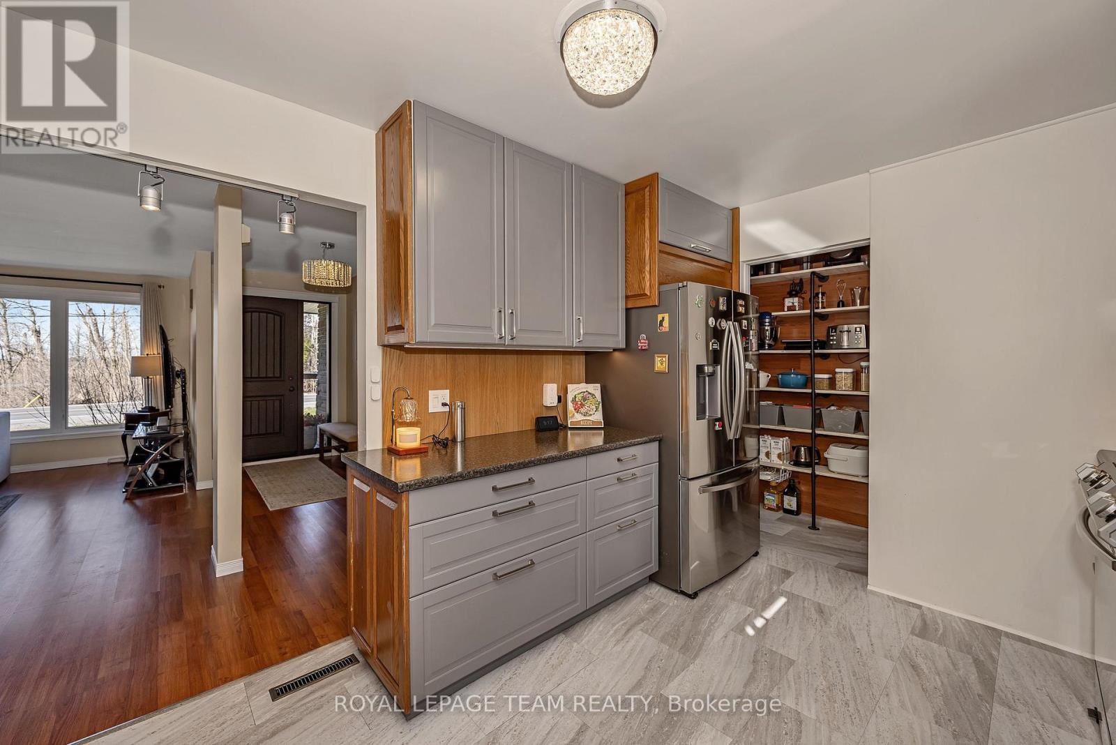 1923 Joanisse Road, Clarence-Rockland, Ontario  K0A 2A0 - Photo 11 - X13047276