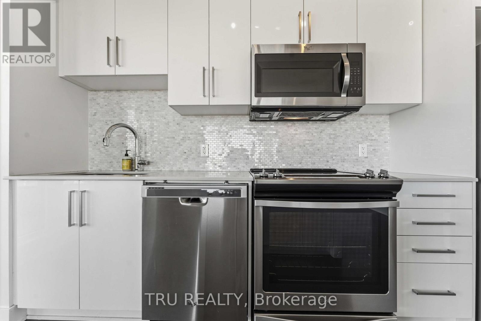 1907 - 485 Richmond Road, Ottawa, Ontario  K2A 3W9 - Photo 17 - X13047300