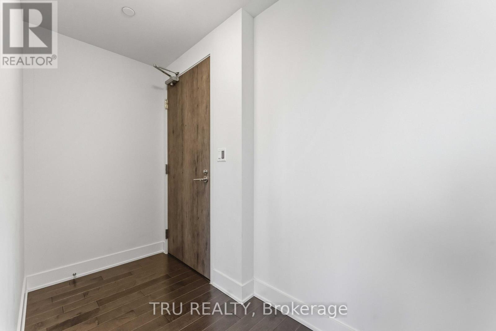 1907 - 485 Richmond Road, Ottawa, Ontario  K2A 3W9 - Photo 4 - X13047300