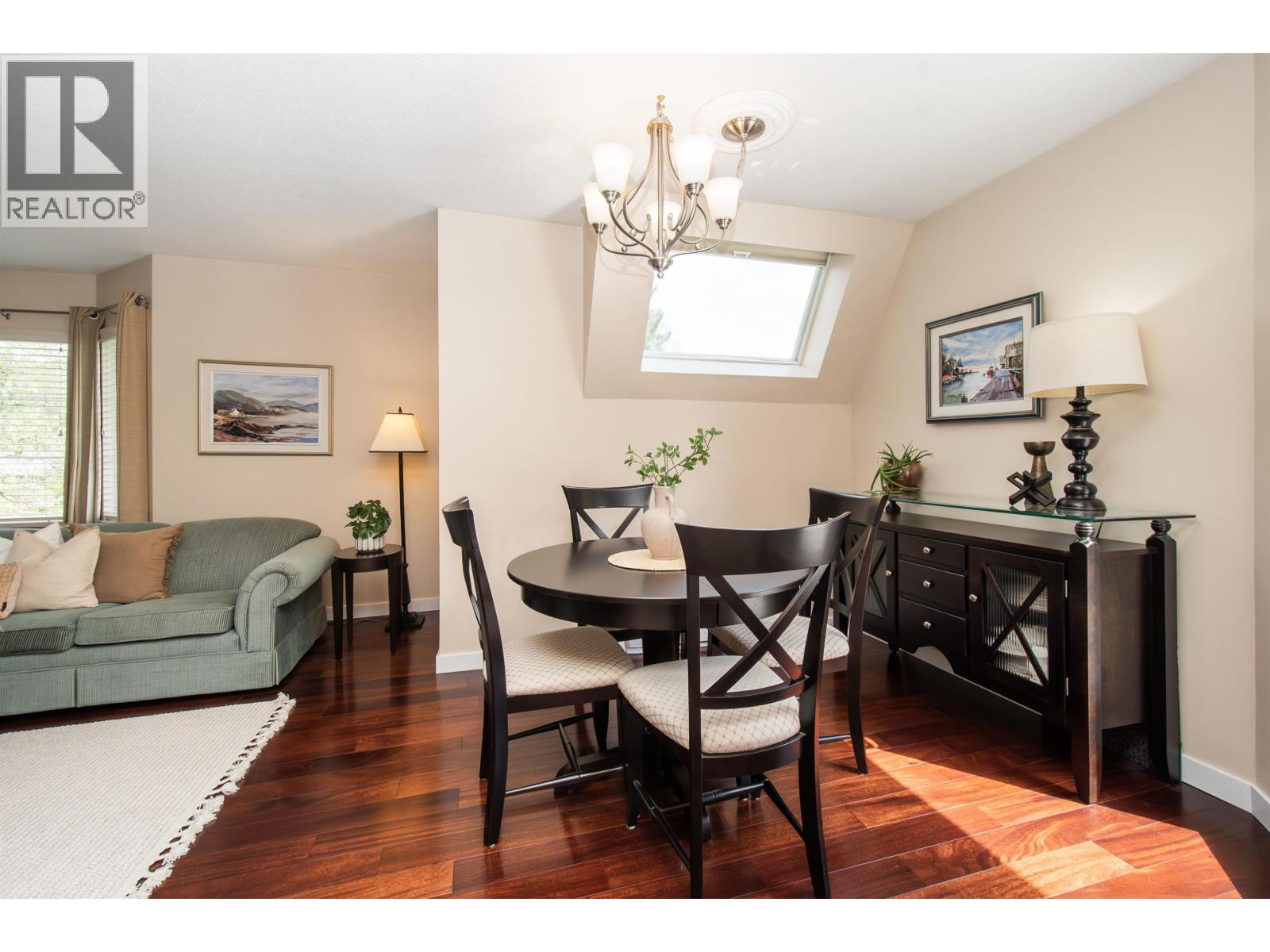 317 2020 Cedar Village Crescent, North Vancouver, British Columbia  V7J 3P5 - Photo 10 - R3115906