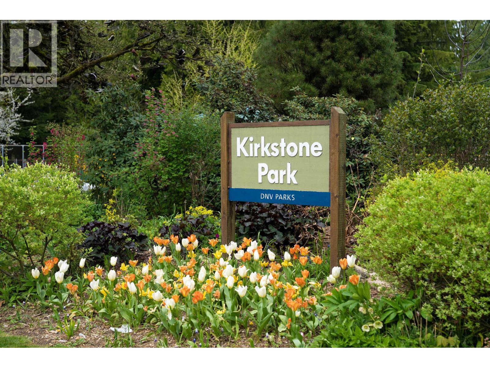 317 2020 Cedar Village Crescent, North Vancouver, British Columbia  V7J 3P5 - Photo 37 - R3115906