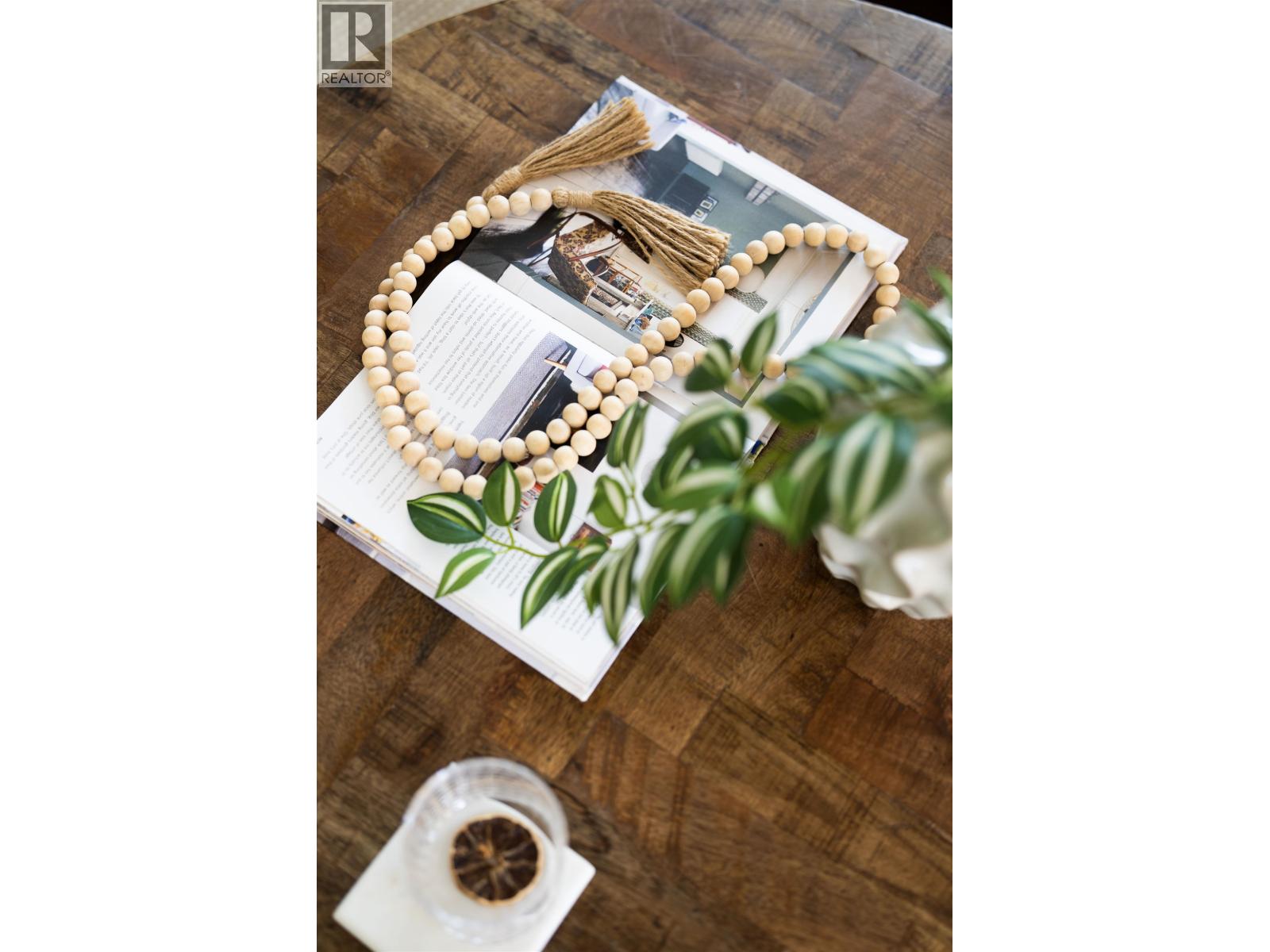 317 2020 Cedar Village Crescent, North Vancouver, British Columbia  V7J 3P5 - Photo 4 - R3115906