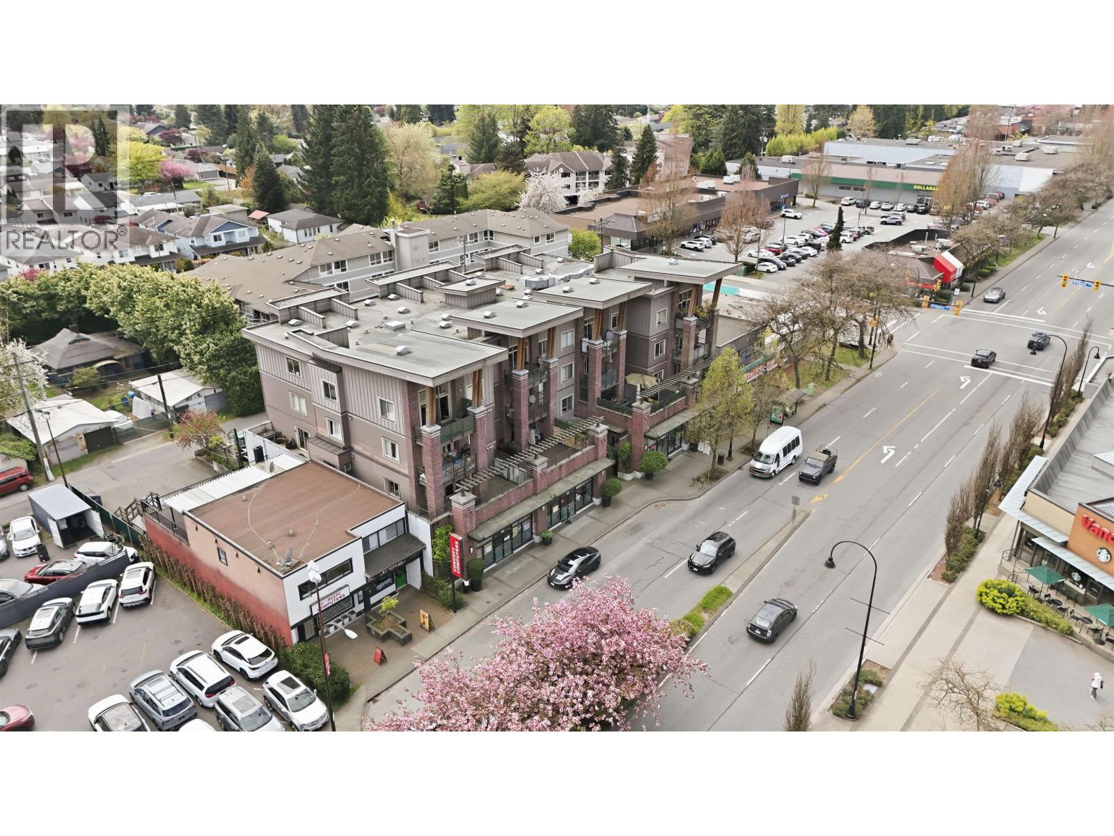 204 1273 Marine Drive, North Vancouver, British Columbia  V7P 1T3 - Photo 2 - R3115917