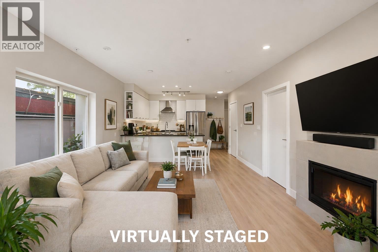 204 1273 Marine Drive, North Vancouver, British Columbia  V7P 1T3 - Photo 5 - R3115917