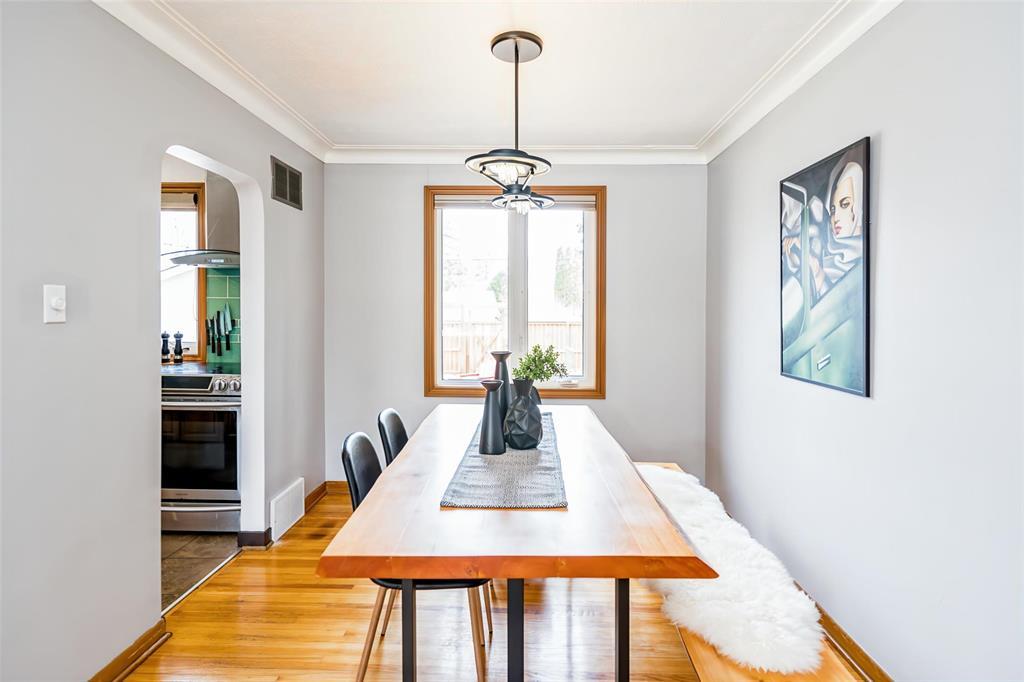 614 Oxford Street, Winnipeg, Manitoba  R3M 3K1 - Photo 10 - 202608402