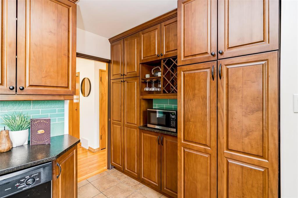 614 Oxford Street, Winnipeg, Manitoba  R3M 3K1 - Photo 13 - 202608402