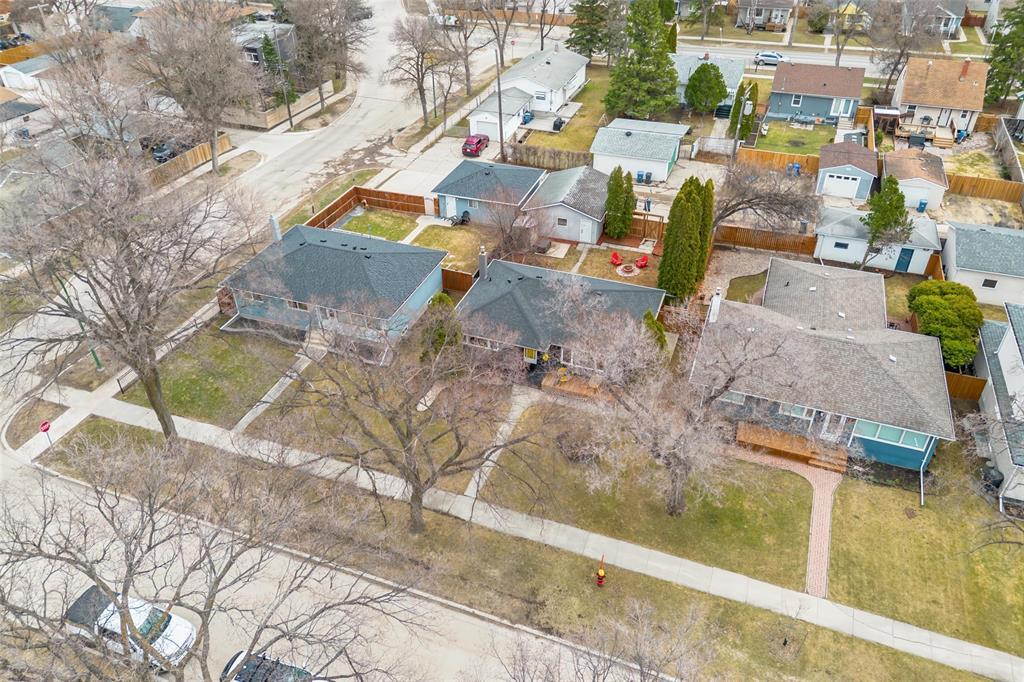 614 Oxford Street, Winnipeg, Manitoba  R3M 3K1 - Photo 44 - 202608402