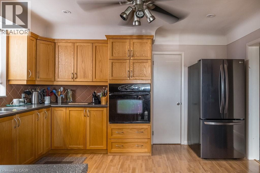 858 King Street W, Hamilton, Ontario  L8S 1K3 - Photo 7 - 40769311