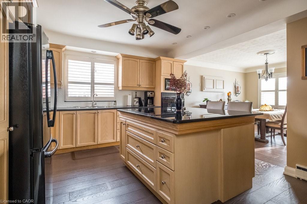 858 King Street W, Hamilton, Ontario  L8S 1K3 - Photo 9 - 40769311