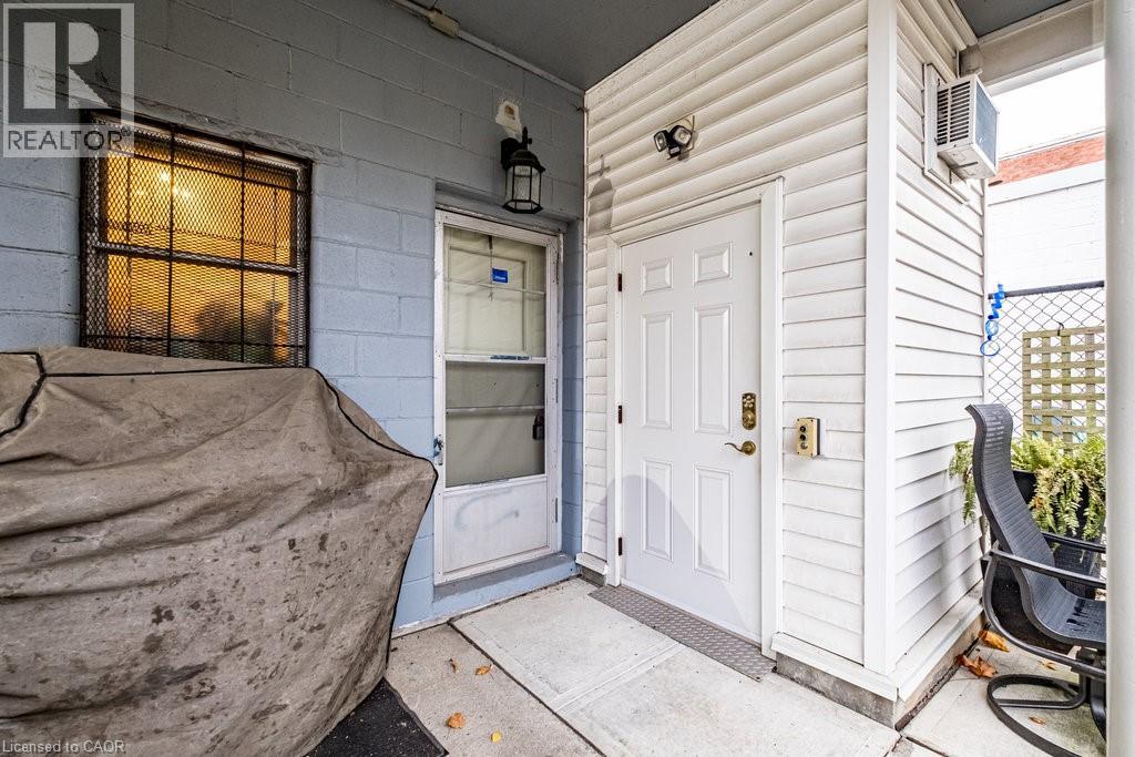 858 King Street W, Hamilton, Ontario  L8S 1K3 - Photo 33 - 40769311