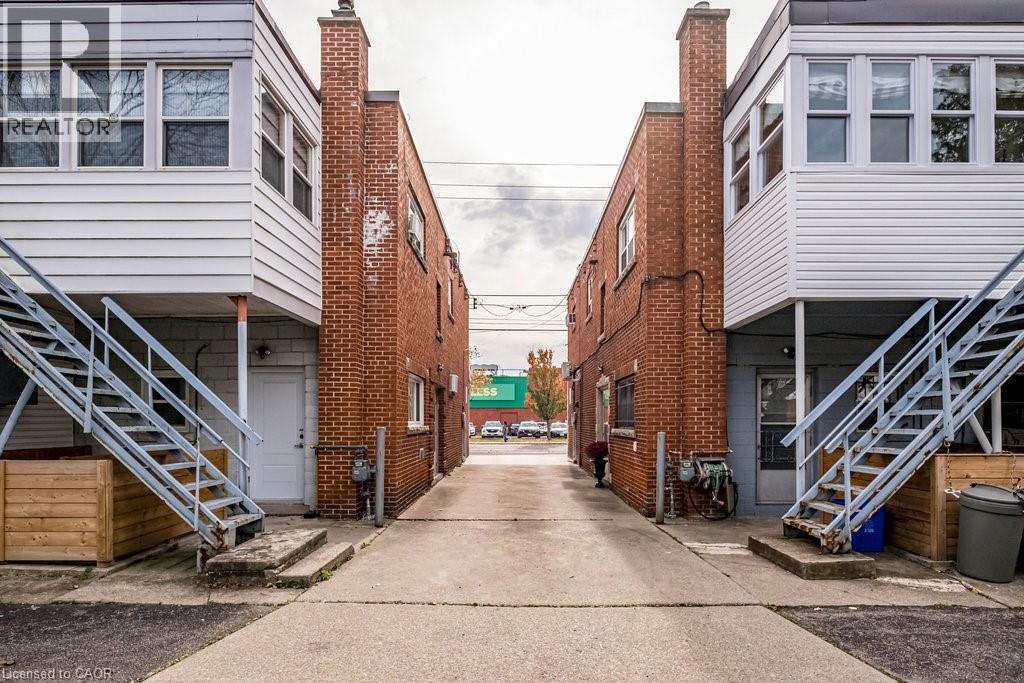 858 King Street W, Hamilton, Ontario  L8S 1K3 - Photo 34 - 40769311