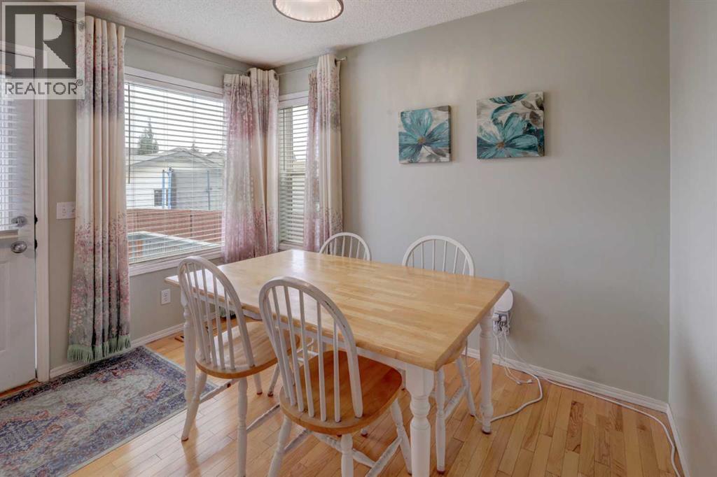 134 Hidden Way Nw, Calgary, Alberta  T3A 5S7 - Photo 11 - A2254581