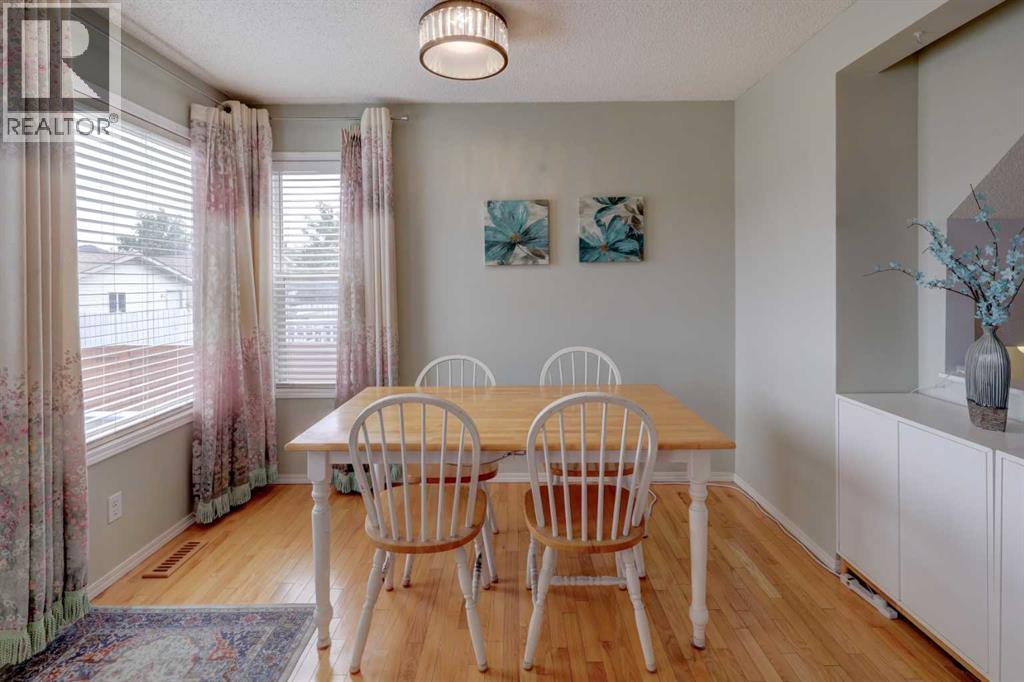 134 Hidden Way Nw, Calgary, Alberta  T3A 5S7 - Photo 12 - A2254581