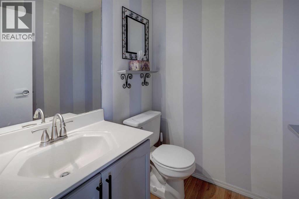 134 Hidden Way Nw, Calgary, Alberta  T3A 5S7 - Photo 28 - A2254581