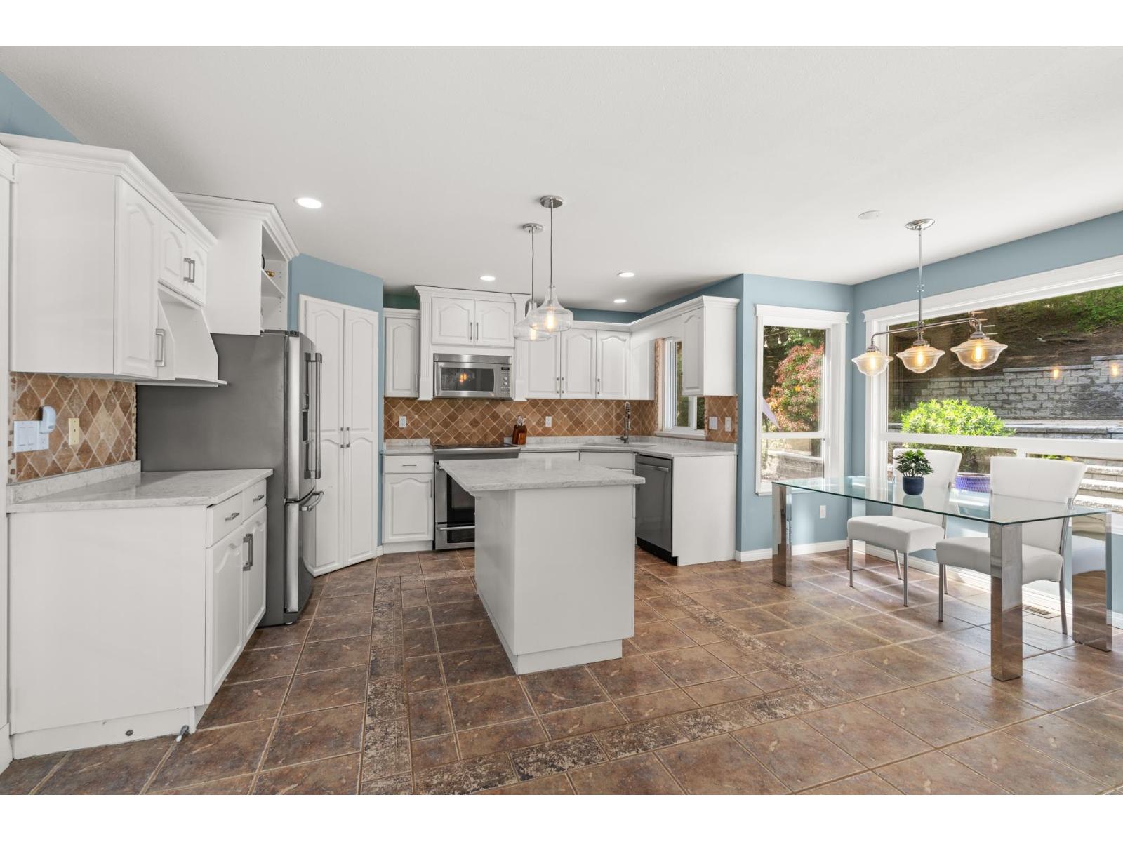 35823 Graystone Drive, Abbotsford, British Columbia  V3G 1K7 - Photo 17 - R3111184