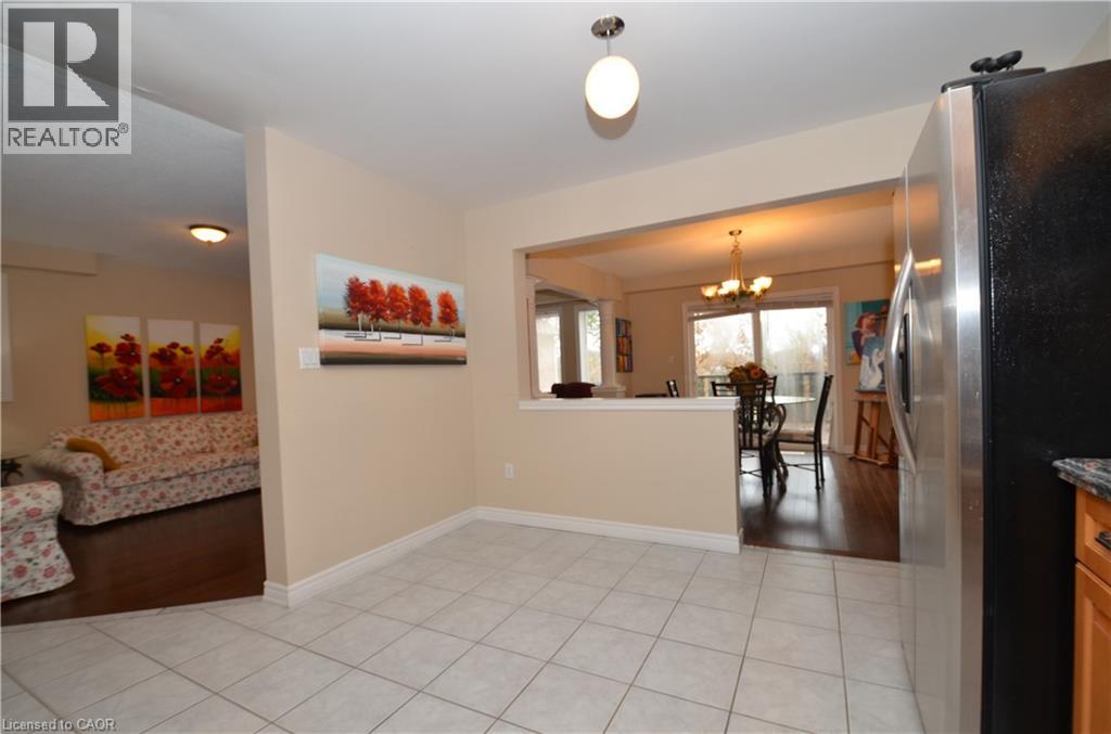 1132 Harrogate Drive, Ancaster, Ontario  L9K 1N1 - Photo 12 - 40824364