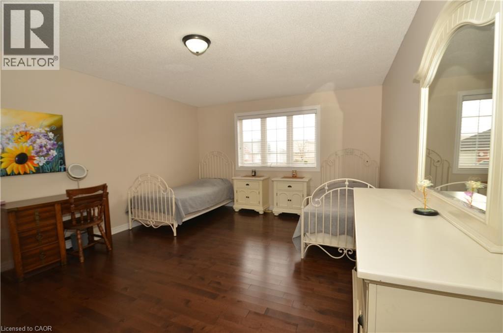 1132 Harrogate Drive, Ancaster, Ontario  L9K 1N1 - Photo 25 - 40824364