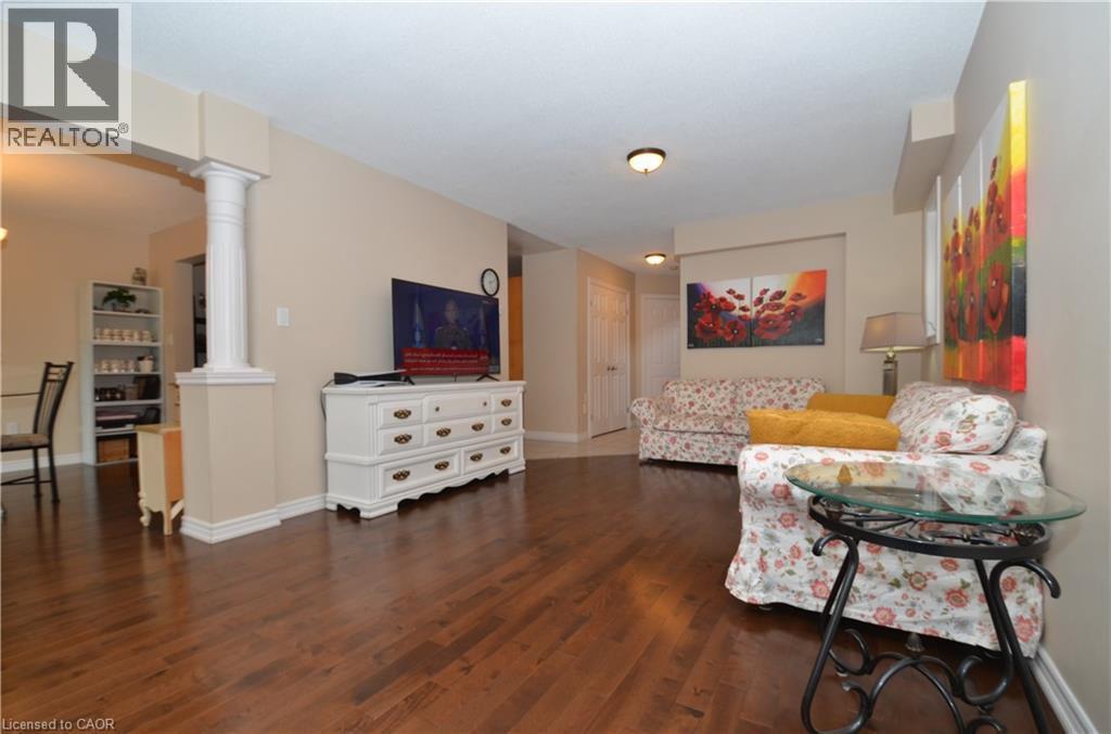 1132 Harrogate Drive, Ancaster, Ontario  L9K 1N1 - Photo 7 - 40824364