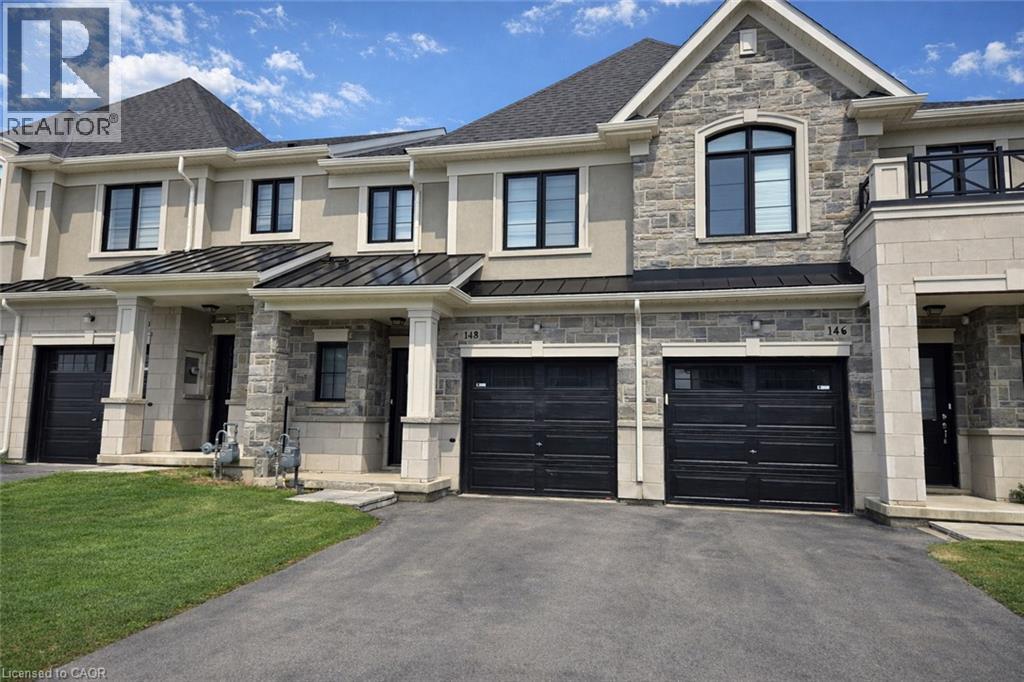 148 AQUASANTA Crescent, Hamilton, Ontario