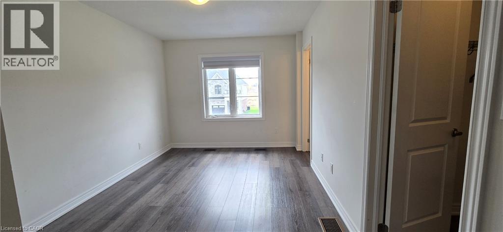 148 Aquasanta Crescent, Hamilton, Ontario  L9B 0J8 - Photo 11 - 40823909