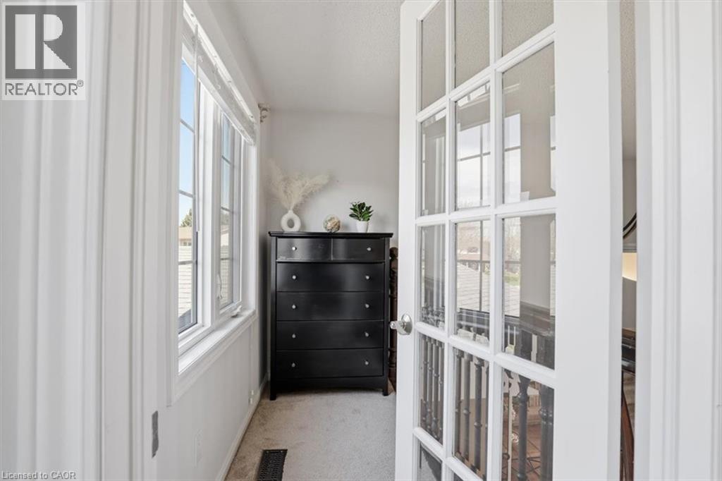 113 Glenecho Court, Waterloo, Ontario  N2K 2R3 - Photo 32 - 40823469