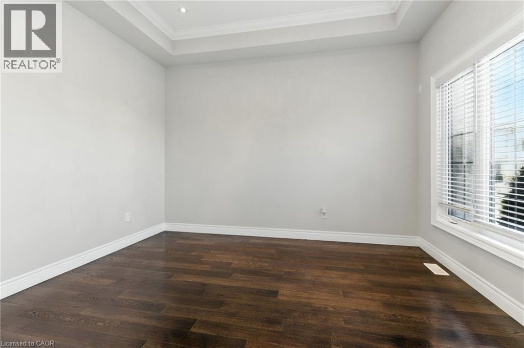 43 Riesling Court, Hamilton, Ontario  L8G 0B4 - Photo 4 - 40823182