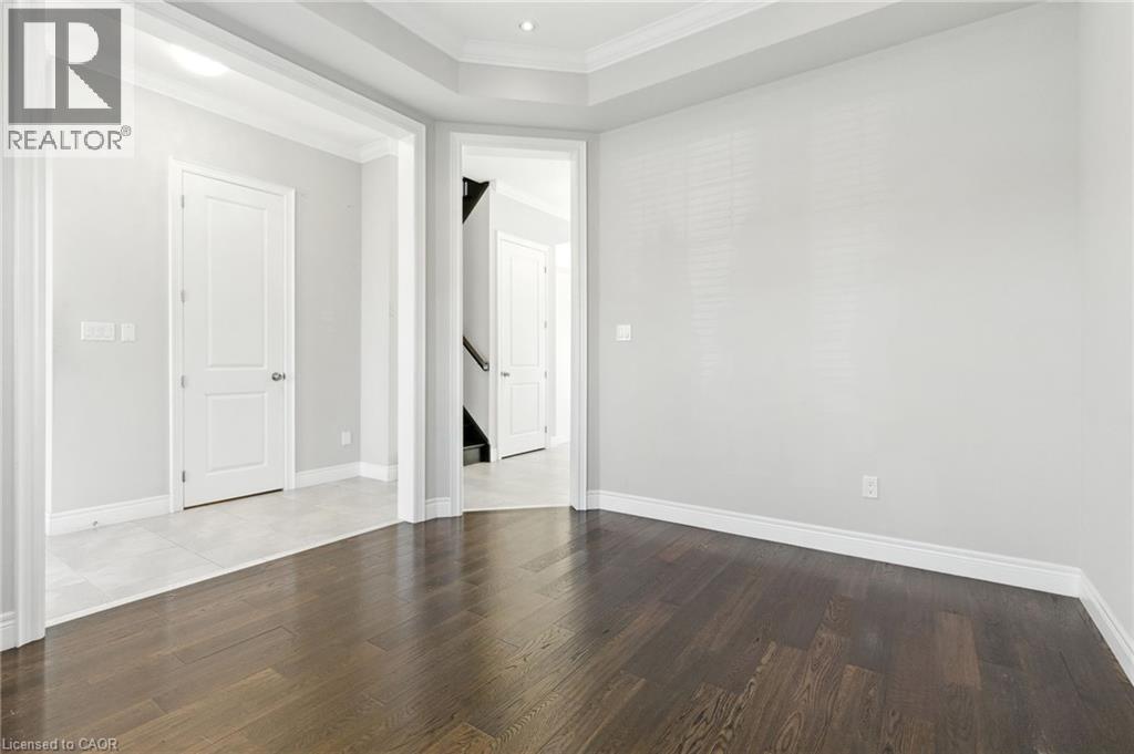 43 Riesling Court, Hamilton, Ontario  L8G 0B4 - Photo 5 - 40823182