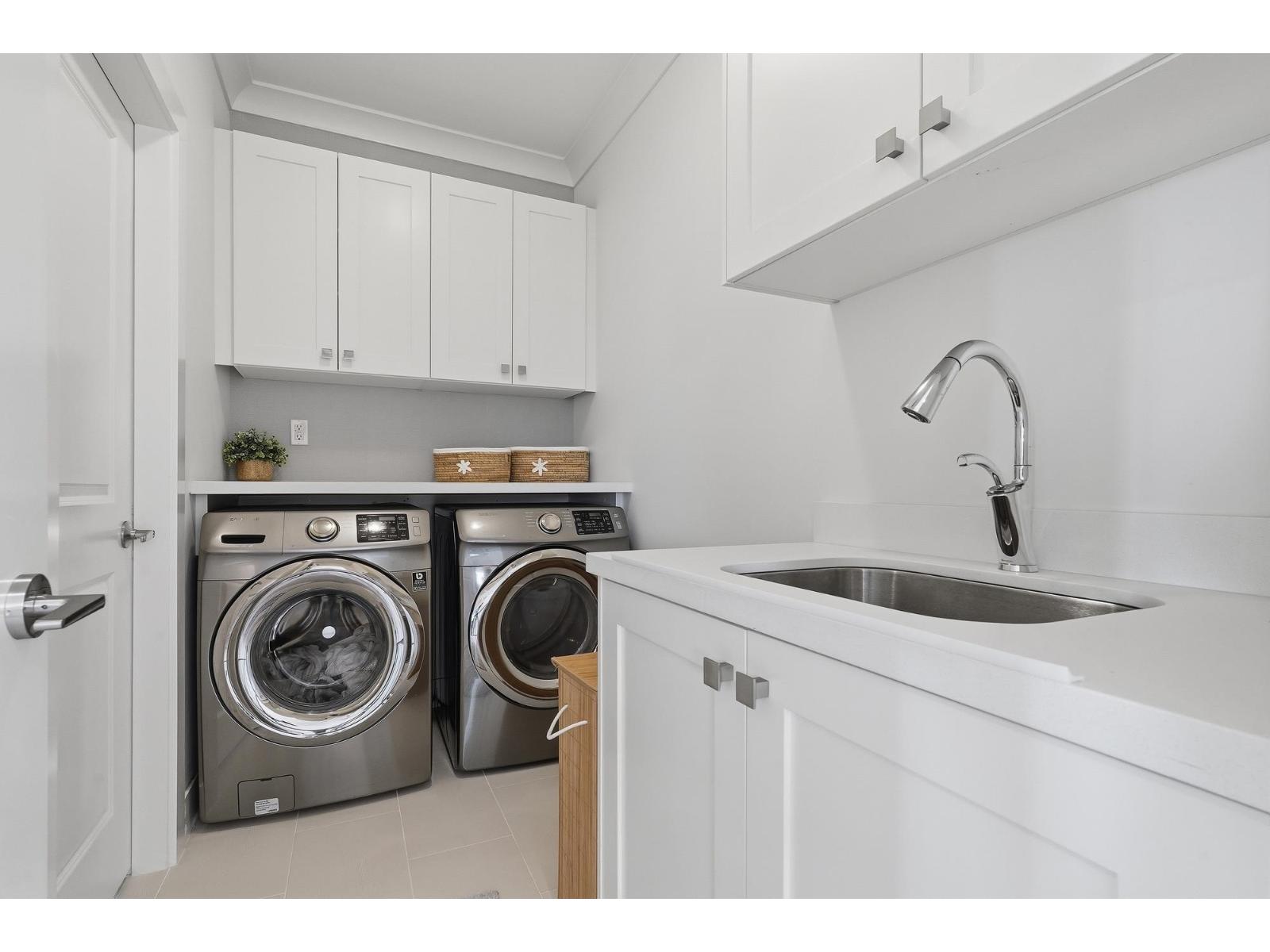 19736 71a Avenue, Langley, British Columbia  V2Y 3G8 - Photo 27 - R3115645