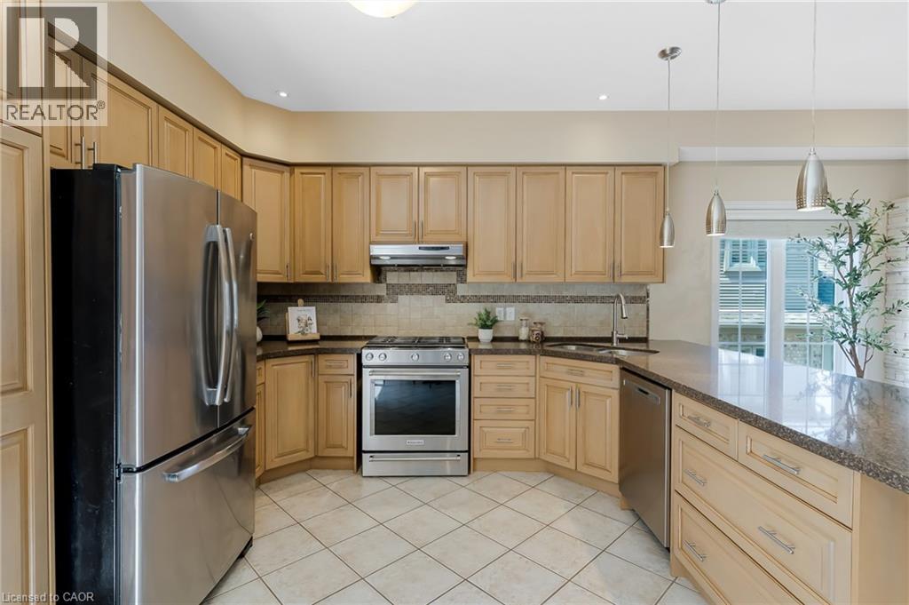 227 Chestnut Hill Crescent, Kitchener, Ontario  N2P 2X3 - Photo 17 - 40821380