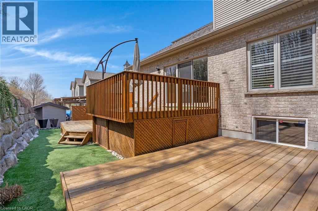 227 Chestnut Hill Crescent, Kitchener, Ontario  N2P 2X3 - Photo 42 - 40821380