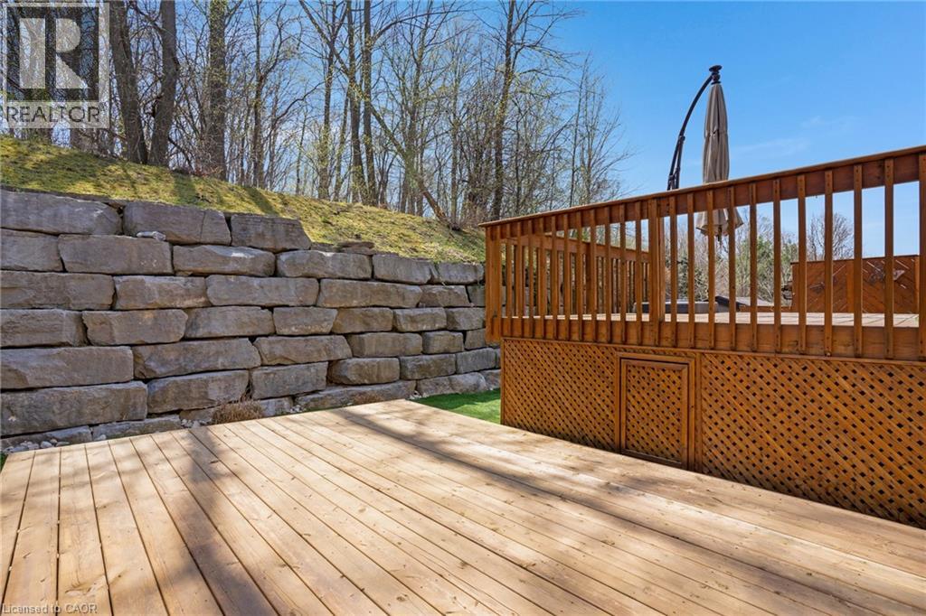 227 Chestnut Hill Crescent, Kitchener, Ontario  N2P 2X3 - Photo 43 - 40821380