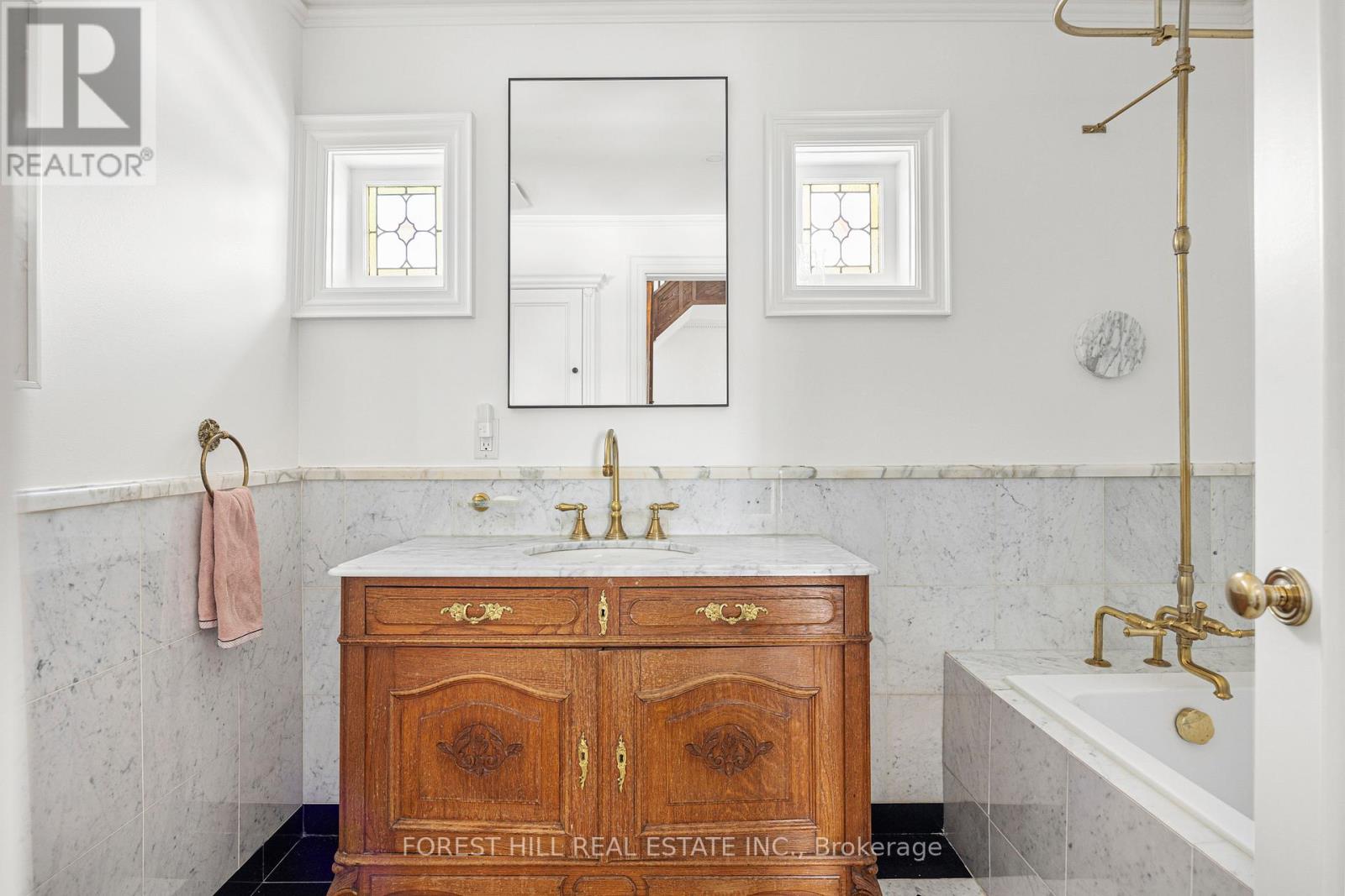 152 Lyndhurst Avenue, Toronto, Ontario  M5R 2Z9 - Photo 37 - C13047152