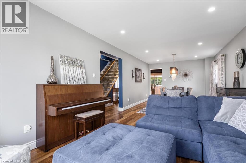 2474 Cavendish Drive, Burlington, Ontario  L7P 3T8 - Photo 10 - 40820093