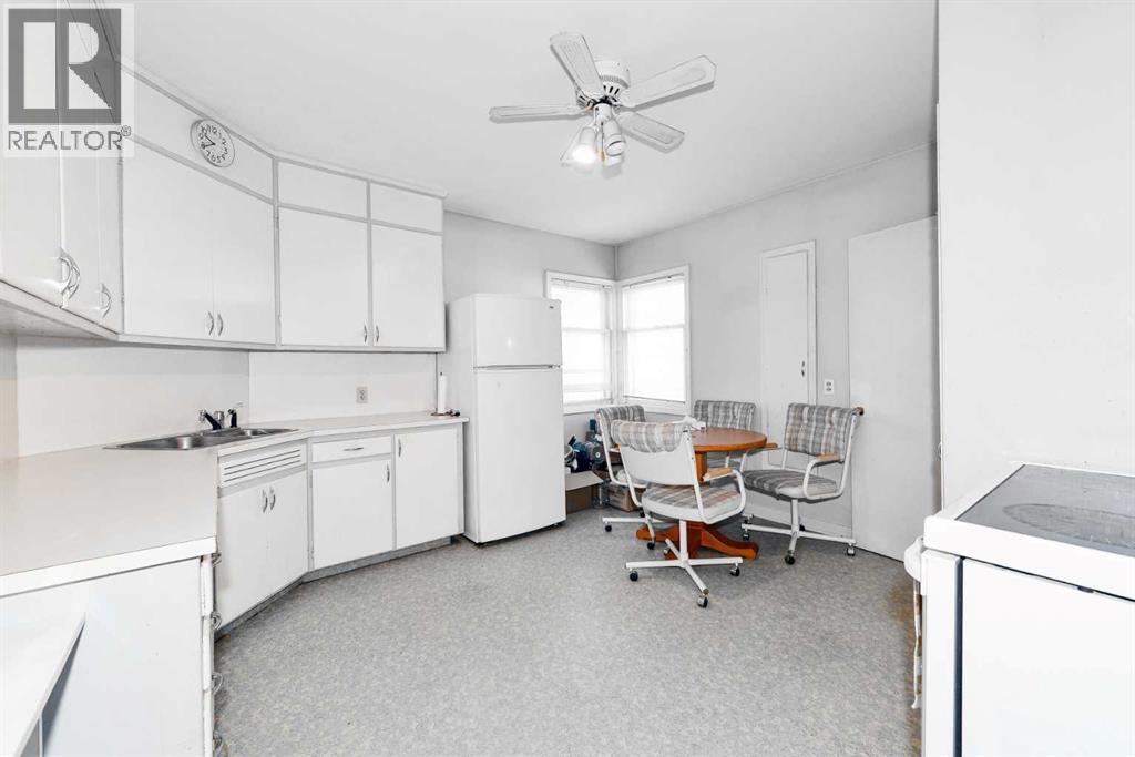 1917 Mountview Crescent NE, Calgary, Alberta  T2E 5N4 - Photo 3 - A2296070