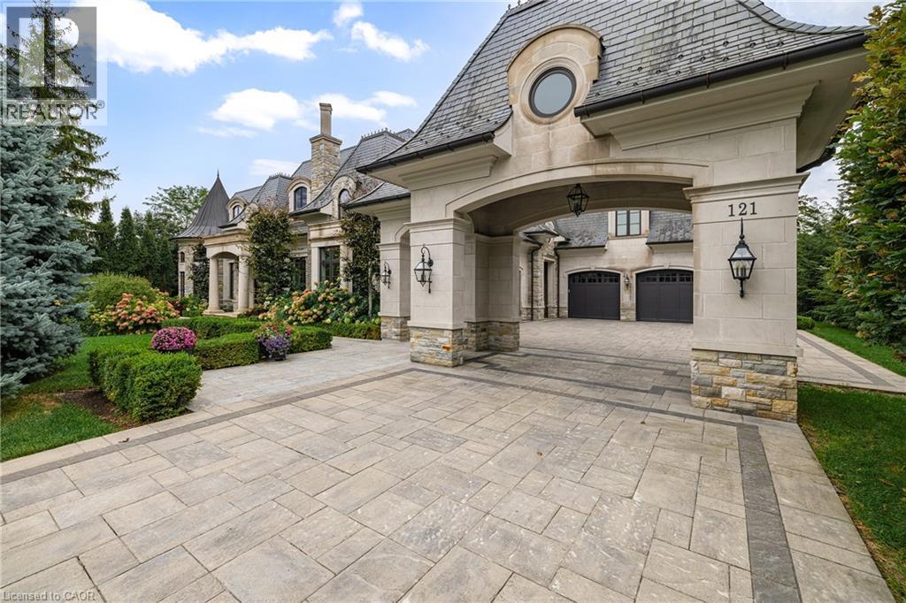 121 Rebecca Court, Maple, Ontario  L6A 1G2 - Photo 2 - 40824365