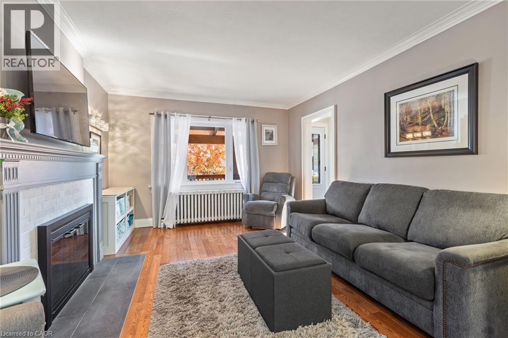 2 Lankin Boulevard, East York, Ontario  M4J 4W8 - Photo 10 - 40819638