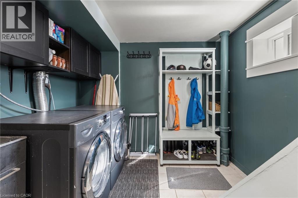 2 Lankin Boulevard, East York, Ontario  M4J 4W8 - Photo 35 - 40819638