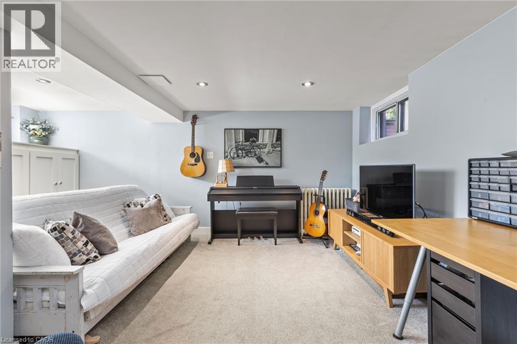 2 Lankin Boulevard, East York, Ontario  M4J 4W8 - Photo 37 - 40819638