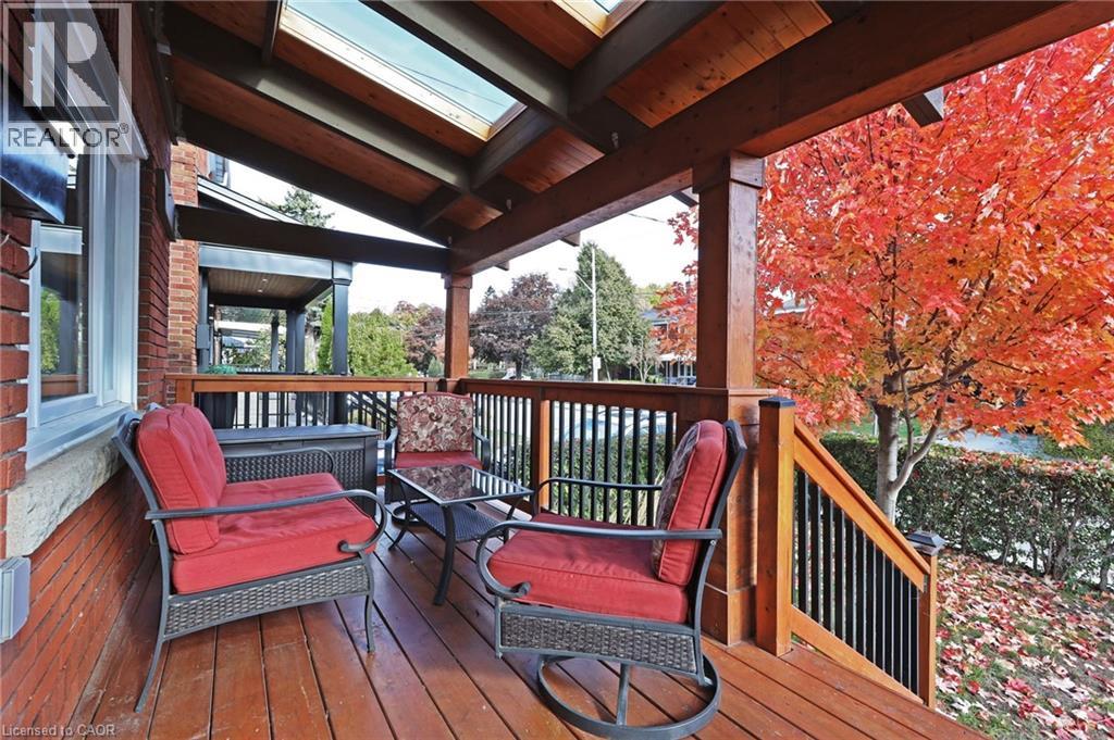 2 Lankin Boulevard, East York, Ontario  M4J 4W8 - Photo 4 - 40819638