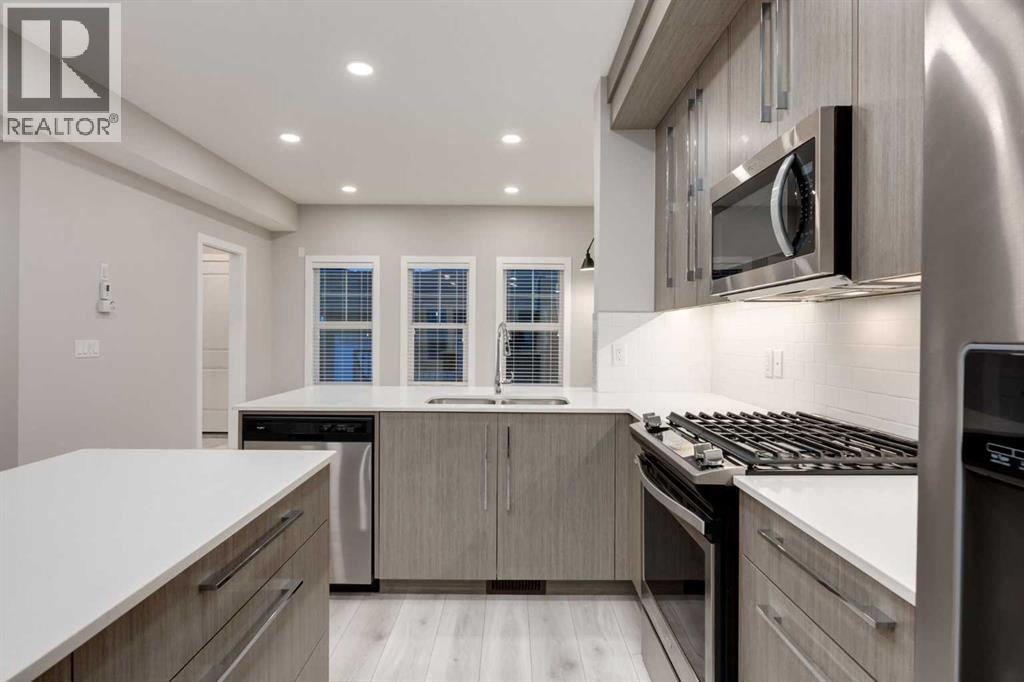 1217 Carrington Boulevard Nw, Calgary, Alberta  T3P 1M2 - Photo 12 - A2300015