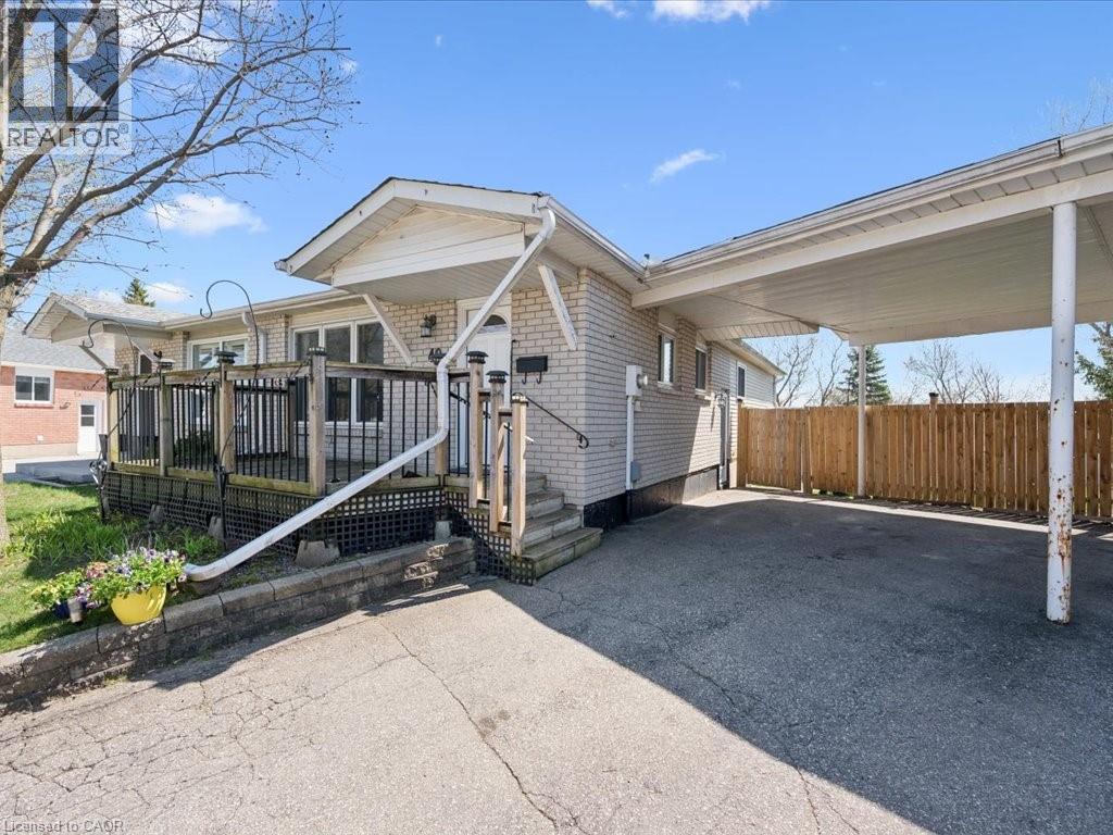 40 Nora Court, Cambridge, Ontario  N2C 3N1 - Photo 2 - 40815913