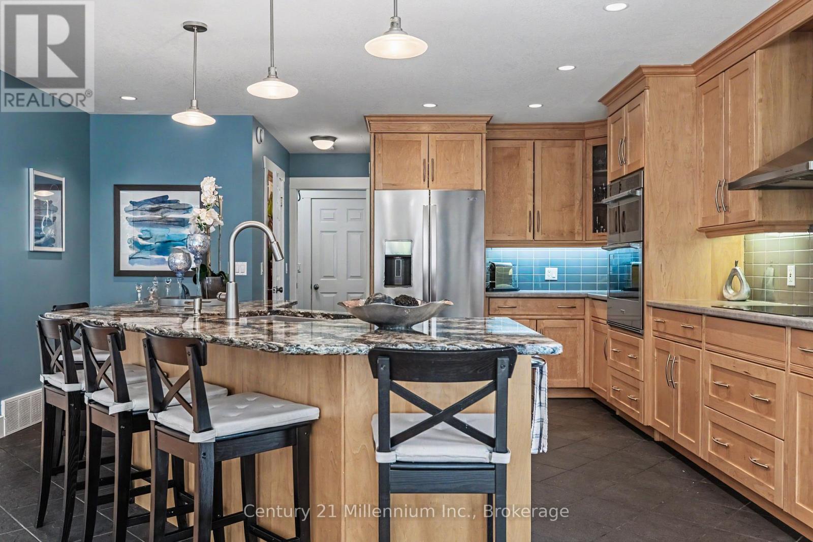 237 Summerhill Road, Saugeen Shores, Ontario  N0H 2L0 - Photo 15 - X13047192