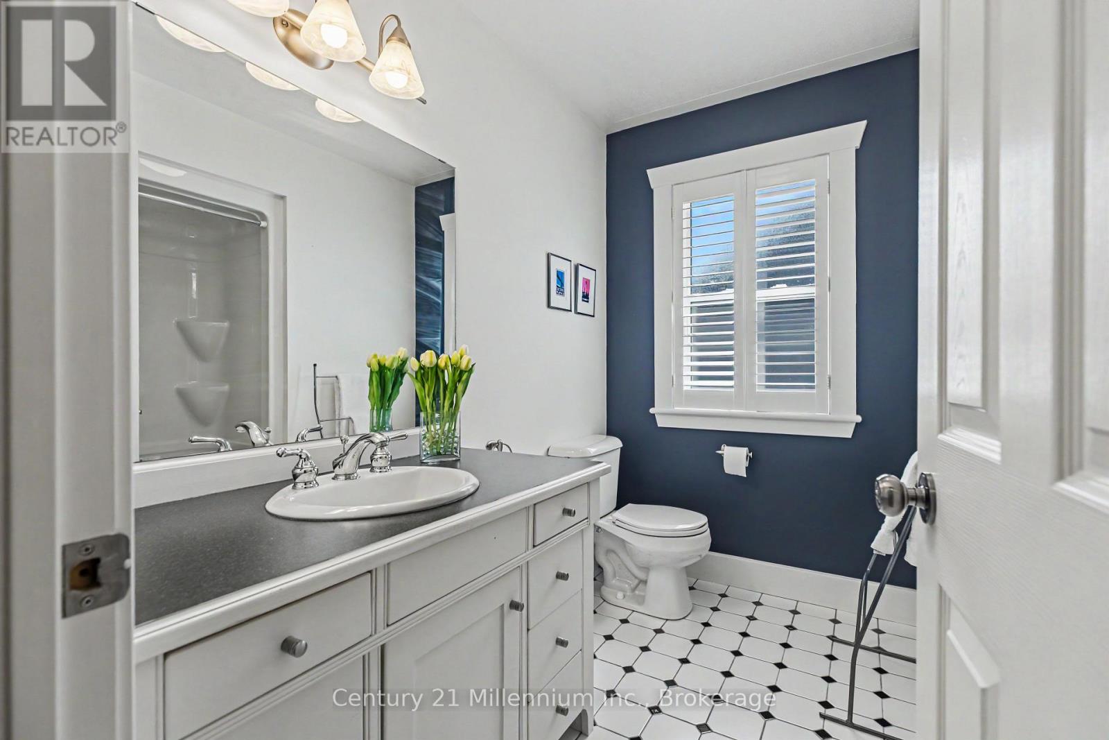 237 Summerhill Road, Saugeen Shores, Ontario  N0H 2L0 - Photo 35 - X13047192