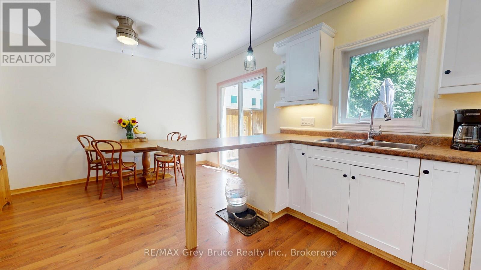 937 4th Avenue E, Owen Sound, Ontario  N4K 2N9 - Photo 10 - X13047208