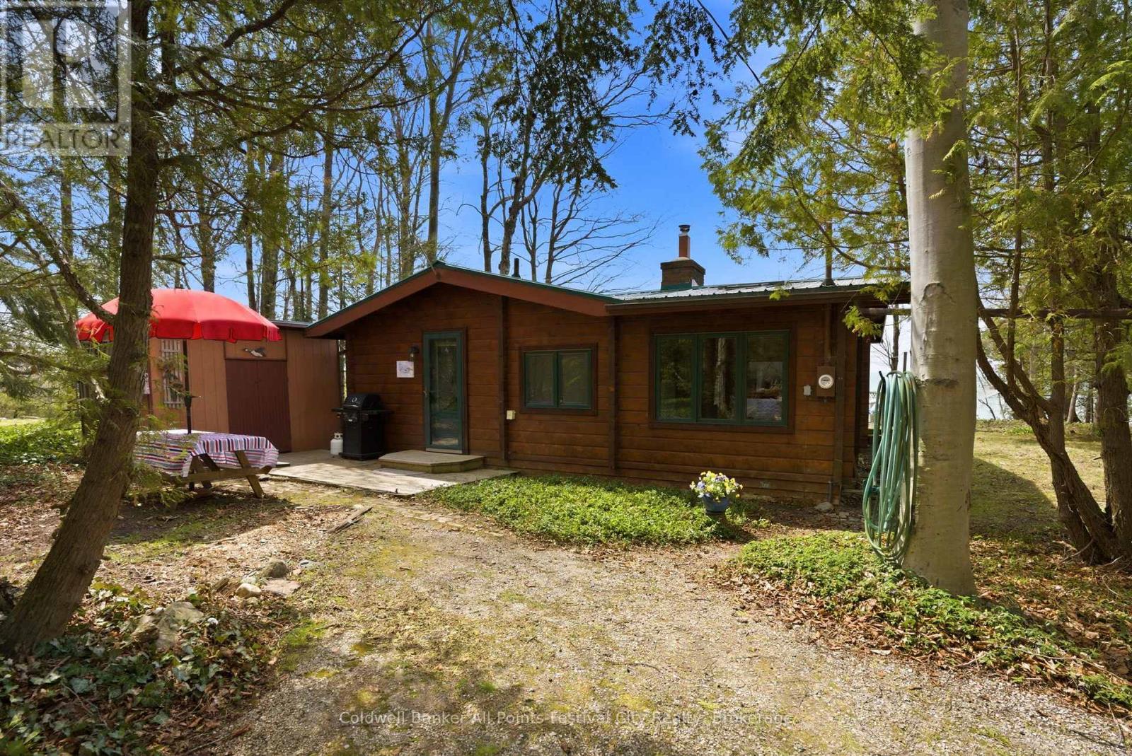 74515 Woodland Drive, Bluewater, Ontario  N0M 1G0 - Photo 3 - X13047252