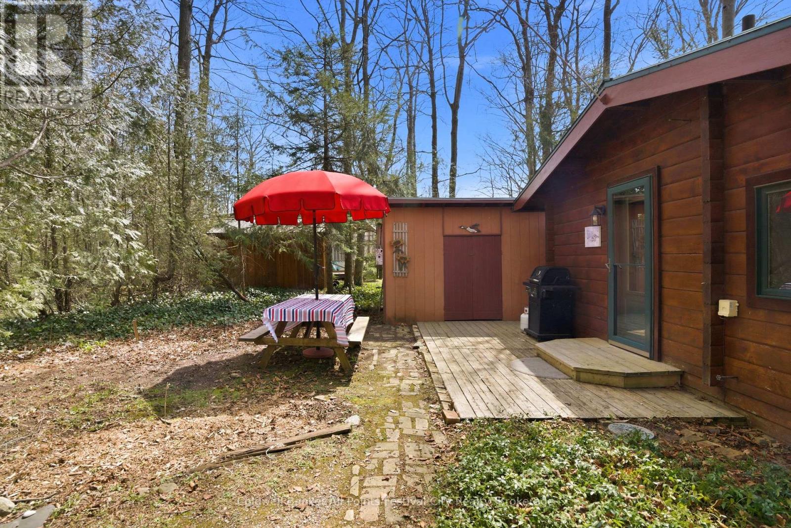 74515 Woodland Drive, Bluewater, Ontario  N0M 1G0 - Photo 4 - X13047252