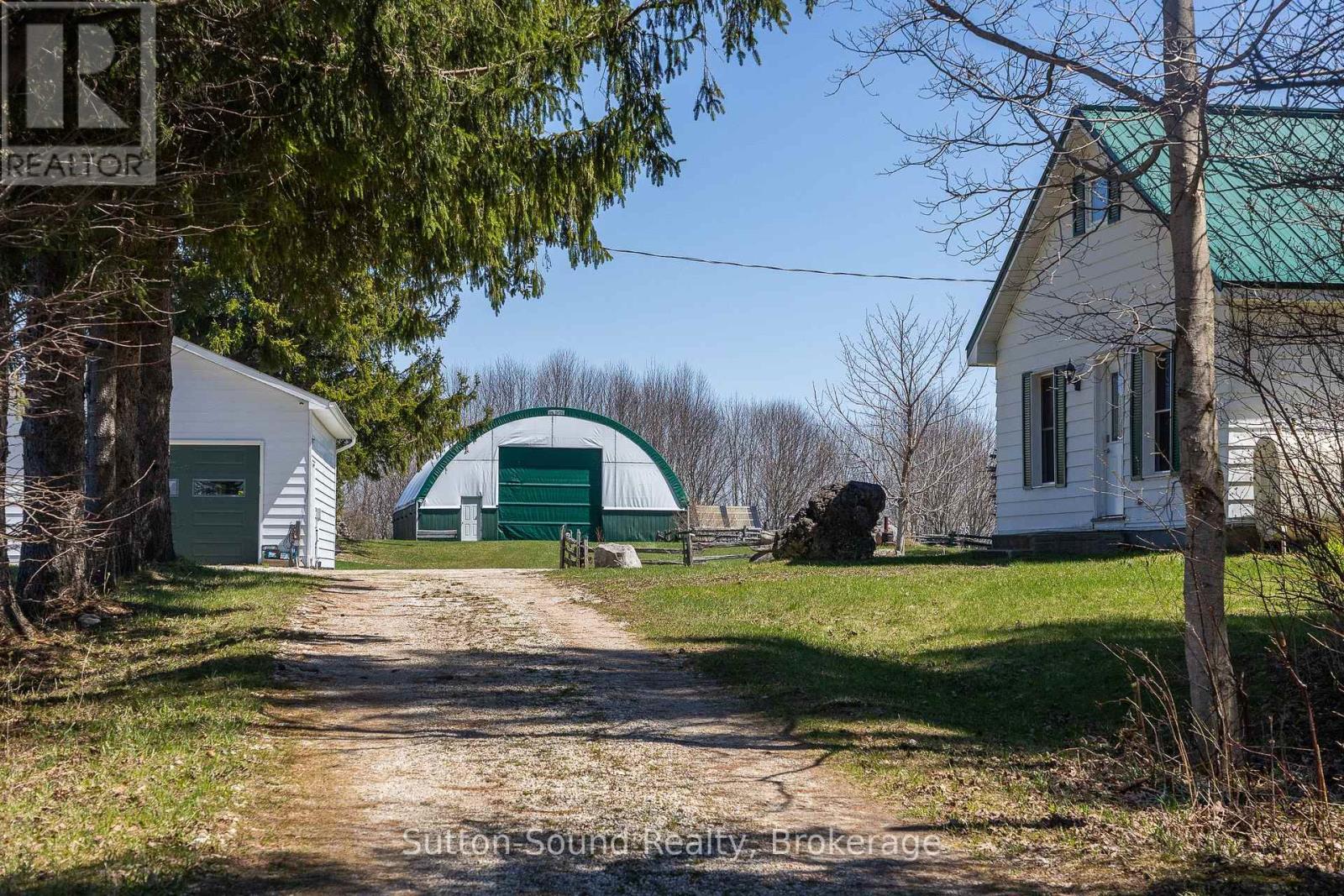 396669 2 CONCESSION, Chatsworth, Ontario