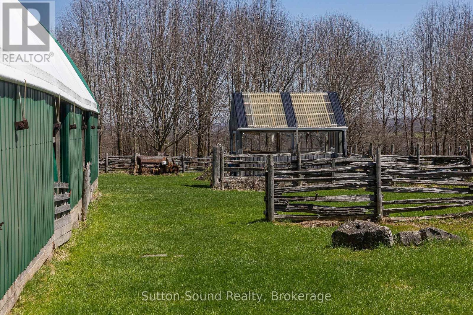 396669 2 Concession, Chatsworth, Ontario  N0H 1R0 - Photo 14 - X13047264